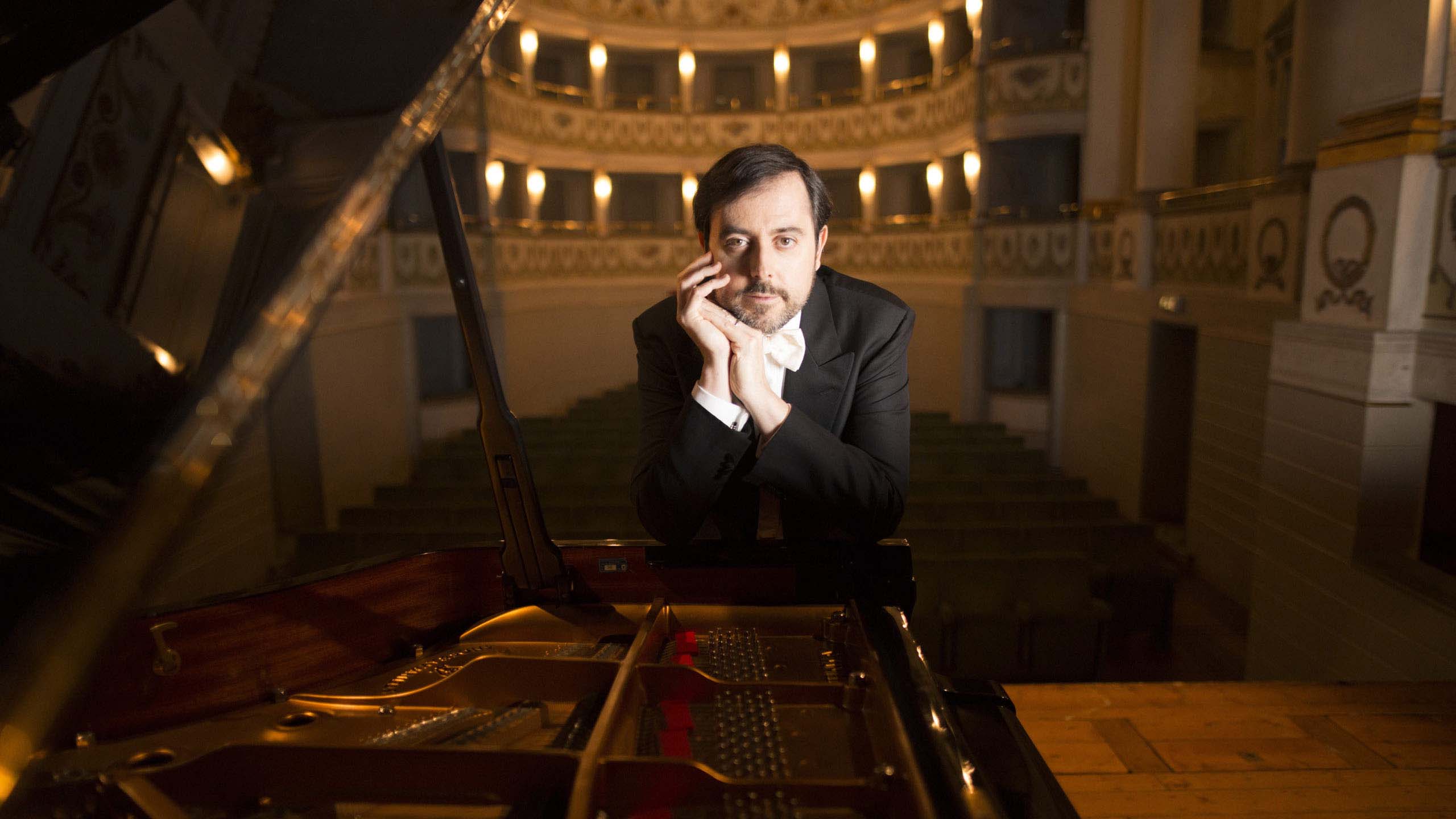 Massimiliano Ferrati in concerto