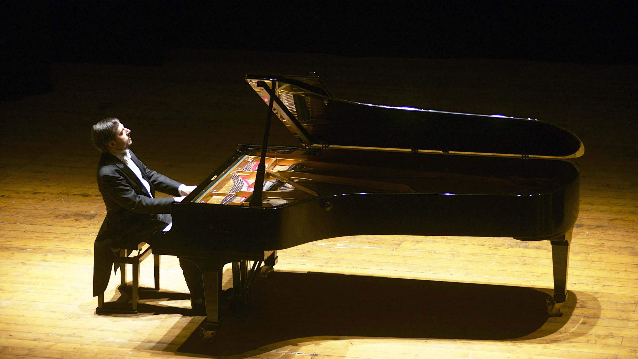 Massimiliano Ferrati — live