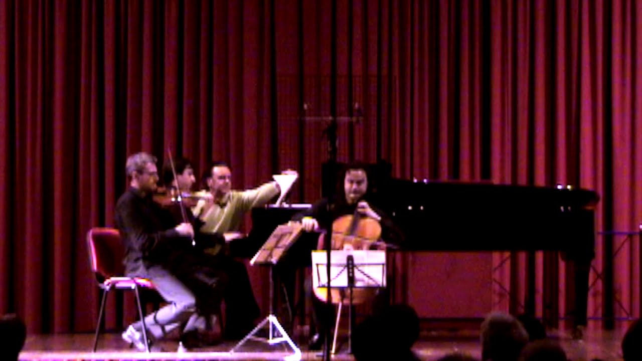 Trio in D minor op. 49 — 1st mov.