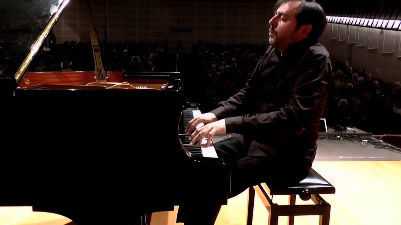 S. Prokofiev — Sonata n. 7 in B flat major op. 83, 3rd mov.